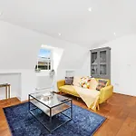 Loft Aartment Short Term Rental & Flexible Renting Hackney With Free Wifi & Balcony