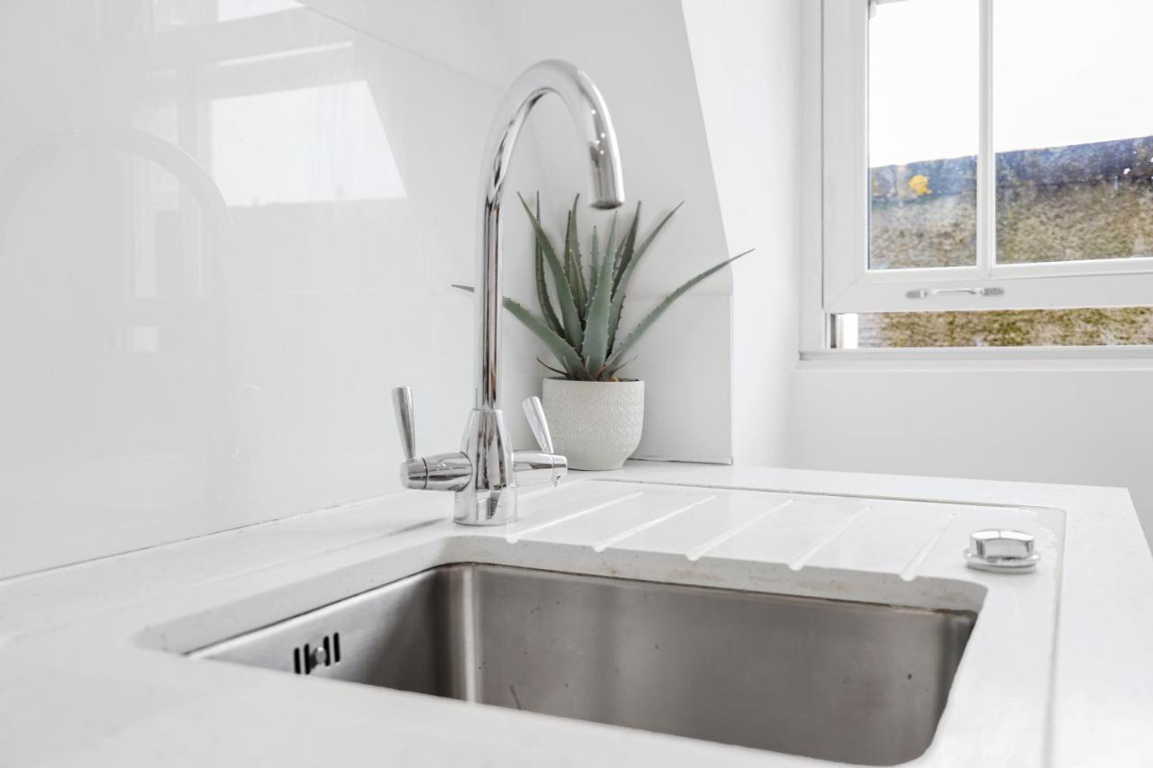 Loft Aartment Short Term & Flexible Renting Hackney With Free Wifi & Balcony * Londra